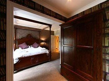 Mitton Hall Hotel 4*
